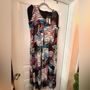 Attitudes by Renée Colorful Leaf Print Top and pant Set.